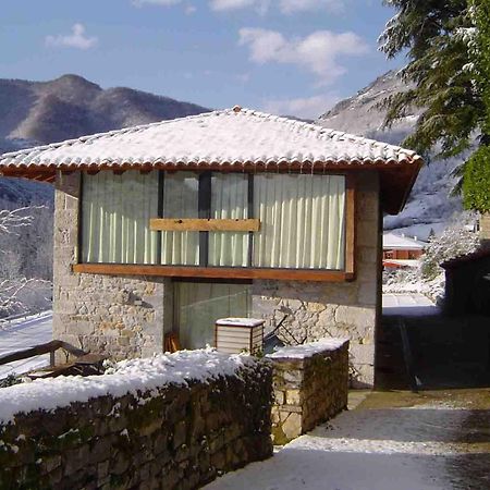Apartamentos Rurales El Lleron Caso Exteriér fotografie
