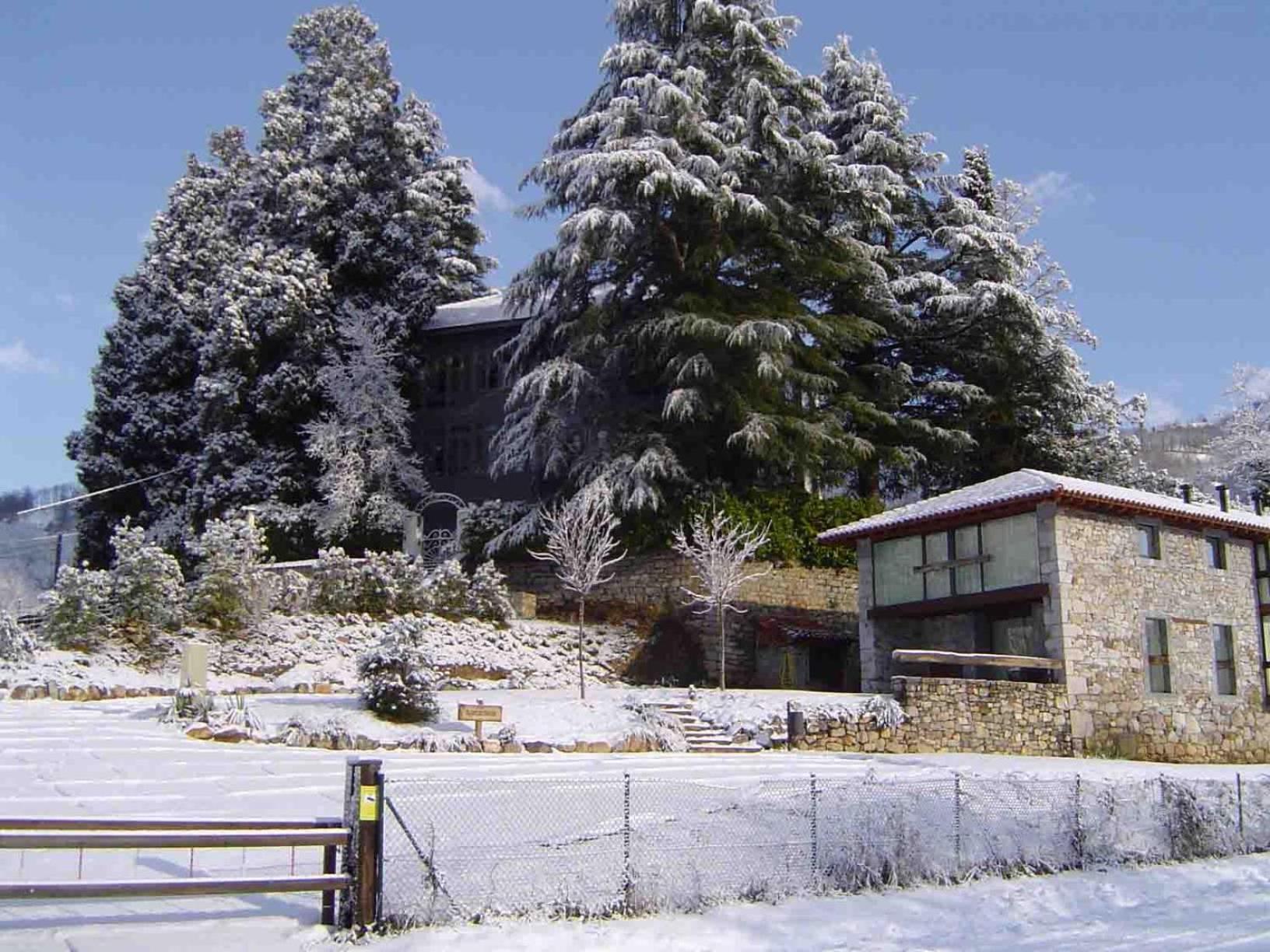 Apartamentos Rurales El Lleron Caso Exteriér fotografie