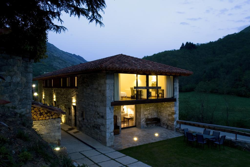 Apartamentos Rurales El Lleron Caso Exteriér fotografie